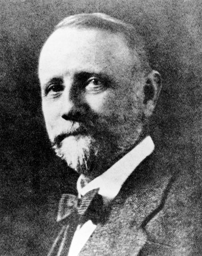 George C Blickensderfer, diseñador estadounidense de la máquina de escribir Blick, c 1880s de Unbekannt