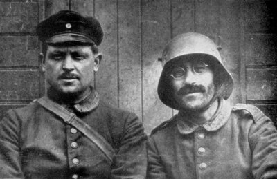 Prisioneros alemanes capturados por fuerzas canadienses, Vimy, Francia, Primera Guerra Mundial, 1917 de Unbekannt