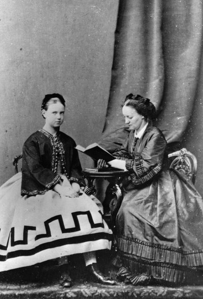 Gran Duquesa María Alexandrovna de Rusia con Anna Tyutcheva, 1864 de Unbekannt