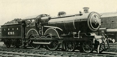 Tipo Great Eastern 4-4-0 en librea especial para trenes reales, c1930 de Unbekannt