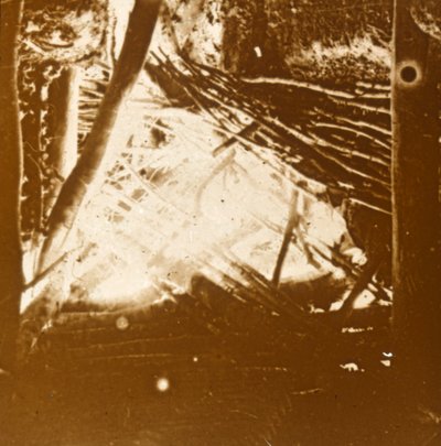 Impacto de un cañón antiaéreo automático de 75, c. 1914-c. 1918 de Unbekannt