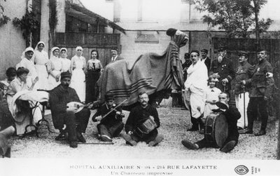 Camello improvisado, hospital auxiliar, Rue Lafayette, París, Francia, Primera Guerra Mundial, 1914-1918 de Unbekannt