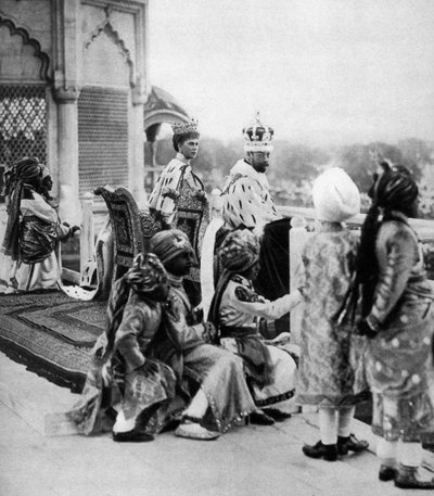 Pajes principescos de la India, Jorge V y la Reina May en Delhi, 1911, 1935 de Unbekannt