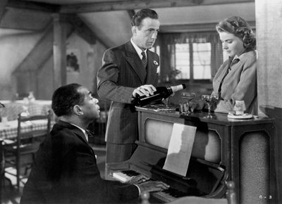 Ingrid Bergman, Humphrey Bogart y Louis Armstrong en Casablanca, 1942 de Unbekannt