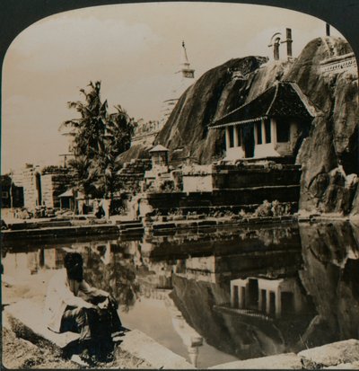Isuruminiya, un antiguo y pintoresco templo de roca en el corazón de Ceilán, 1907 de Unbekannt