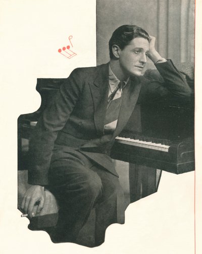 Ivor Novello confiesa: Me toma mucho tiempo componer una partitura, pero a Booths solo le toma dos de Unbekannt