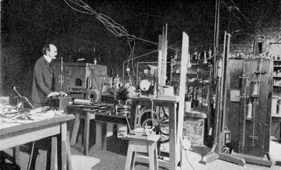 JJ Thomson, físico británico, trabajando en el Laboratorio Cavendish, Cambridge de Unbekannt