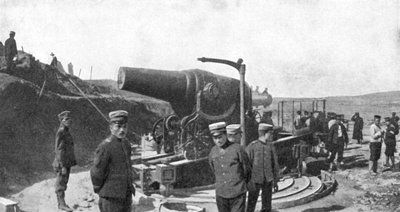 Batería de obuses japonesa frente a Port Arthur, Guerra Ruso-Japonesa, 1904-1905 de Unbekannt