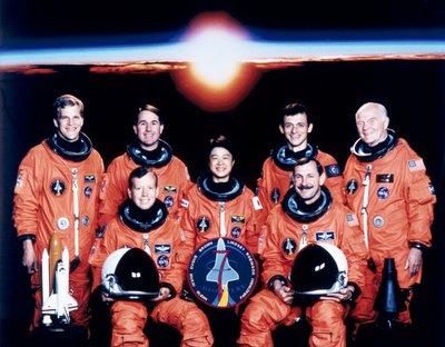 John Glenn y la tripulación, junio de 1998 de Unbekannt
