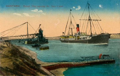 Kantara - Barco británico pasando por el Canal de Suez, c1918-c1939 de Unbekannt
