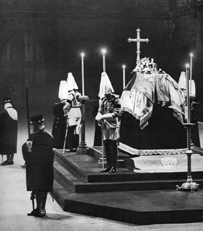 El rey Jorge V en capilla ardiente en Westminster Hall, Londres, enero 1936 de Unbekannt