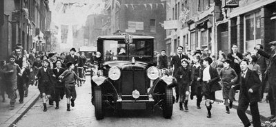 Última visita del Rey Jorge V al East End, Londres, c. 1930s de Unbekannt