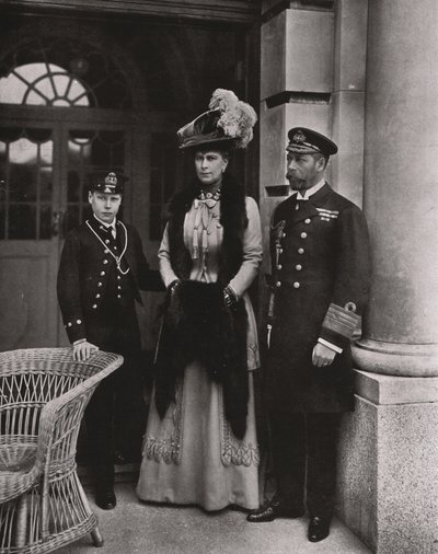 El Rey Jorge y la Reina María con su hijo el Príncipe Eduardo, mayo 1910 de Unbekannt