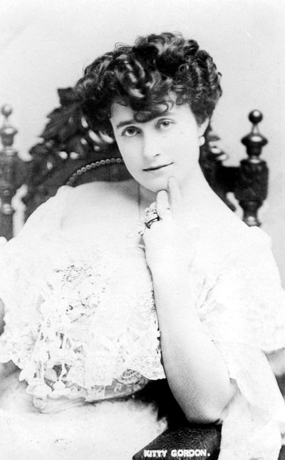 Kitty Gordon 1878-1974, actriz inglesa, principios del siglo XX de Unbekannt