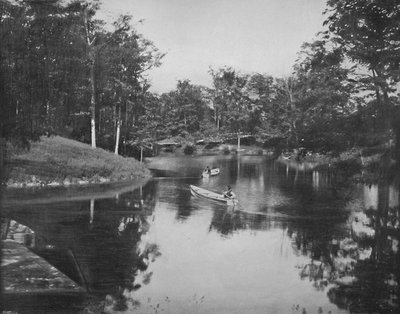 Pequeño lago en los terrenos del Hogar de los Soldados, Milwaukee, c1897 de Unbekannt