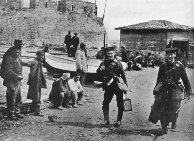Desembarco de marines durante las primeras operaciones contra los Dardanelos, 1915 de Unbekannt