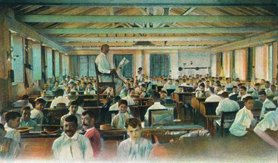 Lector leyendo a los enrolladores de cigarros, Fábrica de Cigarros, La Habana, Cuba, 1910s de Unbekannt
