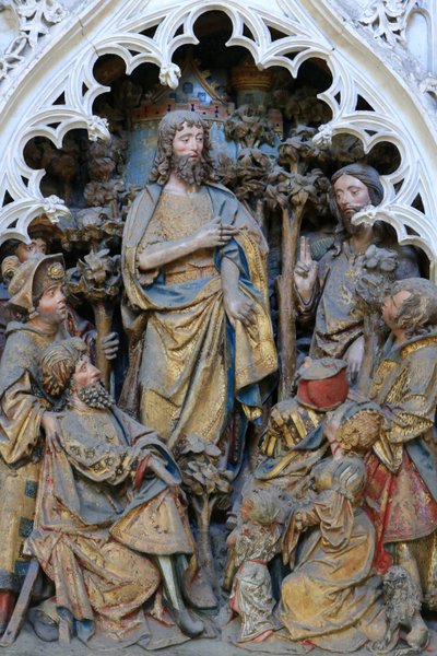 Vida de San Juan Bautista: "San Juan Bautista mostrando el anillo de Dios." Alto relieve del extremo norte del coro norte (1531). Catedral de Amiens, Amiens, Francia de Unbekannt
