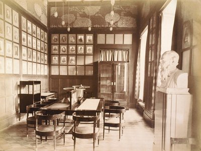 Sala de literatura, Casa de la Asociación de Literatura y Artes, Rusia, 1900s de Unbekannt