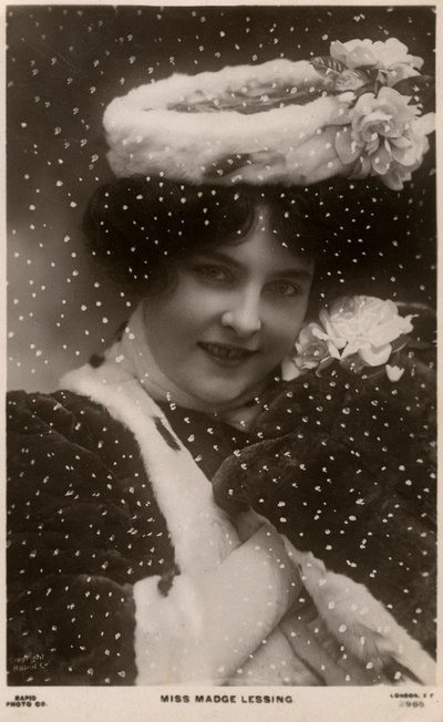 Madge Lessing, actriz alemana, c. 1906 de Unbekannt