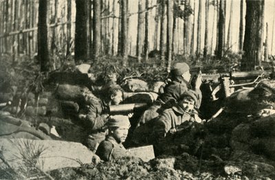 Ametralladora Maxim en acción en el frente británico, Primera Guerra Mundial, 1915, c. 1920 de Unbekannt