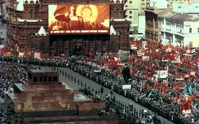 Desfile del Primero de Mayo, Plaza Roja, Moscú, 1972 de Unbekannt