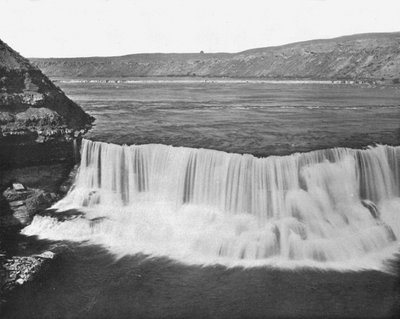 Río Missouri cerca de Great Falls, Montana, EE.UU., c. 1900 de Unbekannt