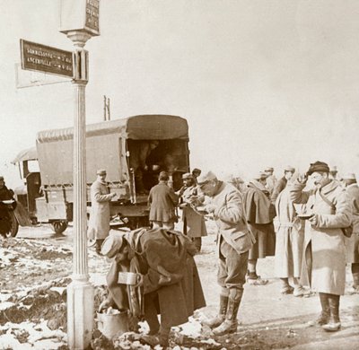 Cocina móvil en la Voie Sacrée, Verdún, norte de Francia, c1914-c1918 de Unbekannt