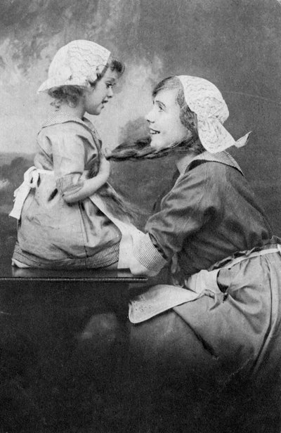 Madre e hija, principios del siglo XX de Unbekannt