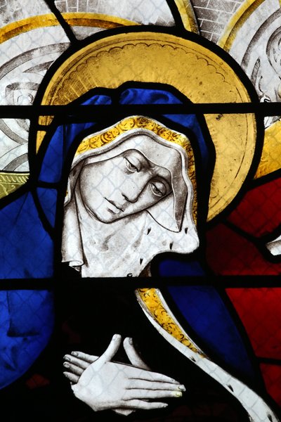 Catedral de Moulins. Vidriera. Dolor de la Virgen de Unbekannt