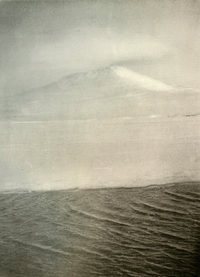 Monte Erebus desde el pie de hielo, c. 1908, 1909 de Unbekannt