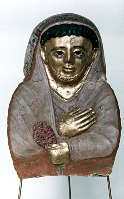 Máscara de momia en estuco, Dinastía Ptolemaica de Unbekannt