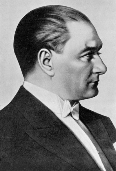 Mustafa Kemal Ataturk 1881-1938, estadista turco de Unbekannt