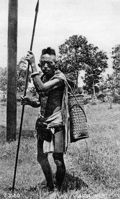 Hombre Naga, India de Unbekannt