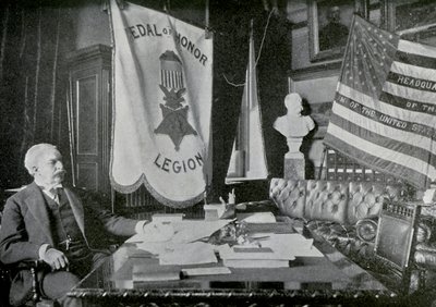 Nelson A Miles, general del Ejército de EE.UU., en su cuartel general, 1898 de Unbekannt