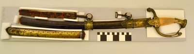 Espada y vaina de oficial de posible origen francés que perteneció a William L. Clay Hickman y fue utilizada en la Guerra de 1812 de Unbekannt