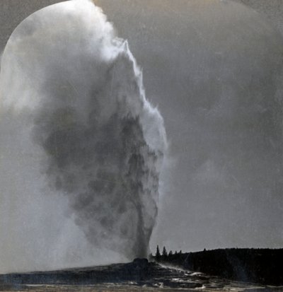 Old Faithful, Reina de los Géiseres, Parque Nacional Yellowstone, Wyoming, EE.UU., 1904 de Unbekannt