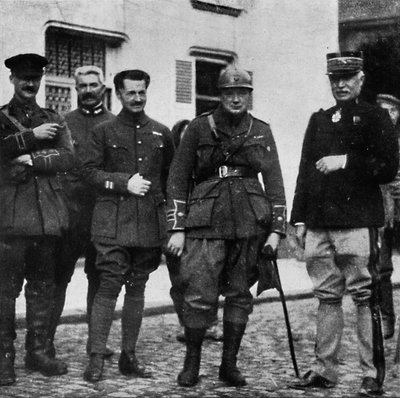 En el frente y después de la experiencia comandó a los 6º Fusileros Reales Escoceses, c1916, 1945 de Unbekannt