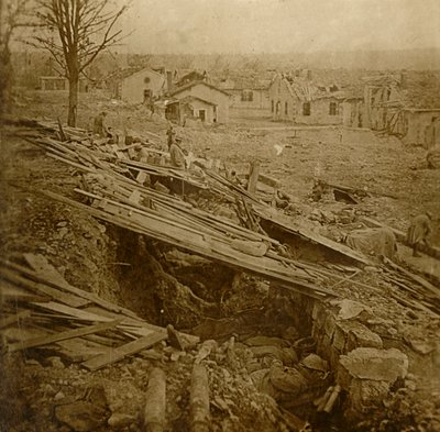 Dormitorio al aire libre en el Fuerte Tavannes, Verdún, norte de Francia, c. 1914-c. 1918 de Unbekannt