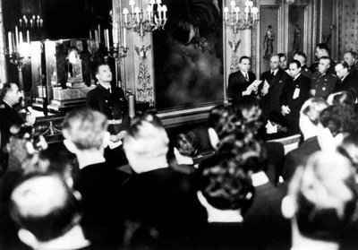 Otto Abetz, embajador alemán en Francia, en una conferencia de prensa, París, 15 de diciembre de 1940 de Unbekannt