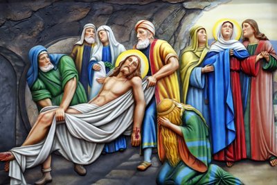 Iglesia de Nuestra Señora de Fátima. Vía Crucis. Estación 14. Jesús es colocado en el sepulcro. Ciudad Ho Chi Minh, Vietnam de Unbekannt