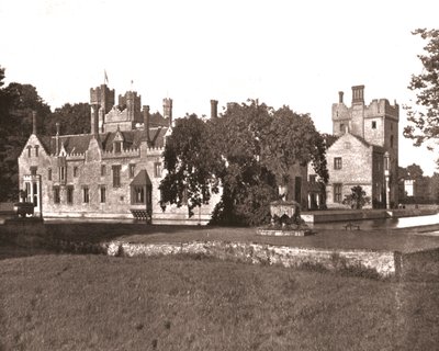 Oxburgh Hall, Norfolk, 1894 de Unbekannt