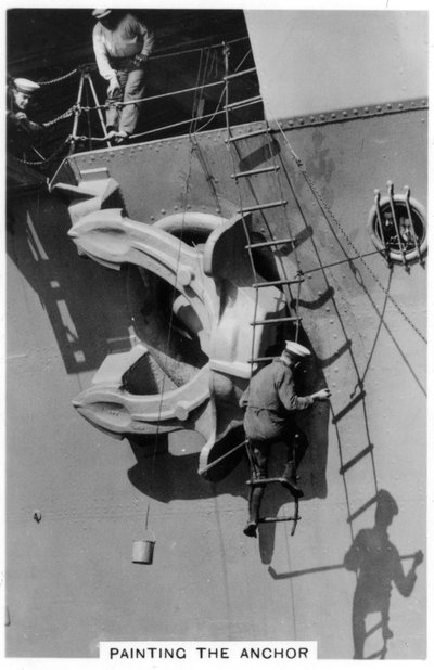 Pintando el ancla del portaaviones HMS Courageous, 1937 de Unbekannt