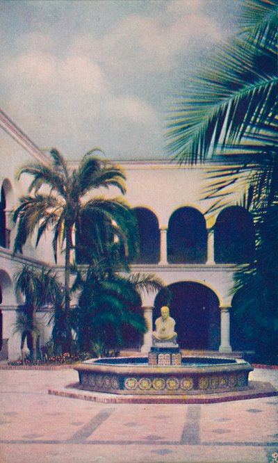 Patio de la Casa de la Hospitalidad, c1935 de Unbekannt