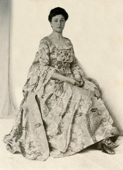 Fotografía de un brocado kincob, con estómago bordado en seda, c1750, 1937 de Unbekannt