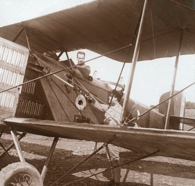 Piloto en biplano, c1914-c1918 de Unbekannt