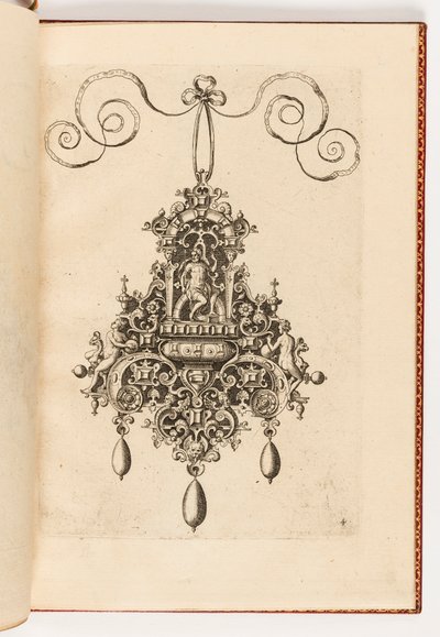 Placa 4, de Monilium Bullarum Inauriumque Artificiocissimae Icones, Ioannis Collaert Opus Postremum (Diseños para Collares, Colgantes y Pendientes de la Más Alta Habilidad, la Obra Final de Joannis Collaert) de Unbekannt