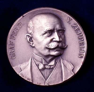 Retrato del Conde Ferdinand von Zeppelin de Unbekannt