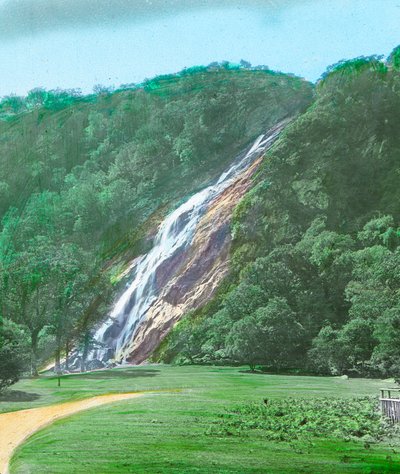 Cascada de Powerscourt, Co. Wicklow, c1910 de Unbekannt