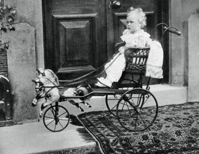 Príncipe Alberto Windsor a la edad de un año, c1896 de Unbekannt